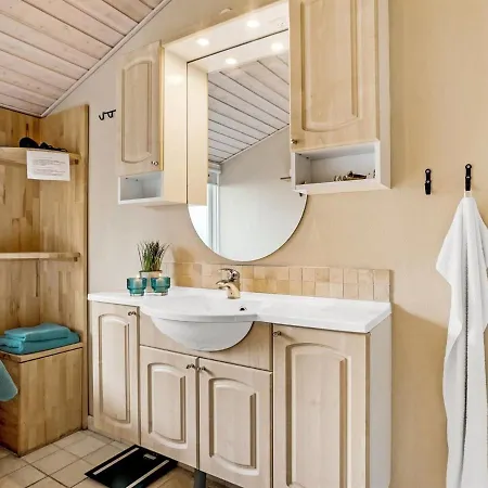 Eli - 1-4km From The Sea In Ne Jutland By Interhome *
