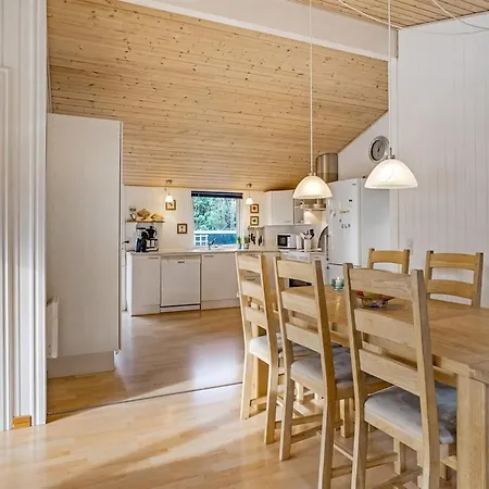 Дом отдыха Eli - 1-4km From The Sea By Interhome Халс