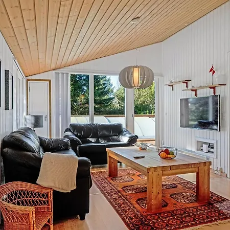 Eli - 1-4km From The Sea By Interhome Feriehus *