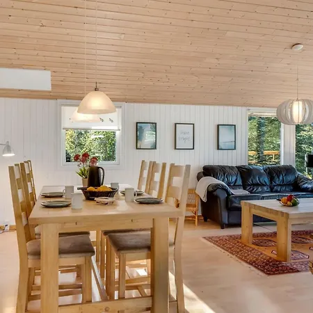 Holiday home Eli - 1-4km From The Sea By Interhome *