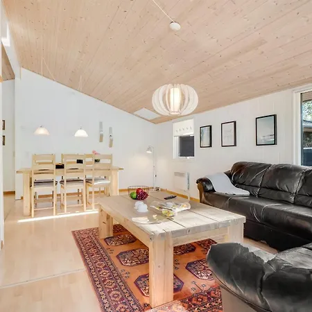 Eli - 1-4km From The Sea By Interhome Feriehus *