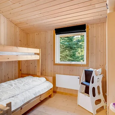 Eli - 1-4km From The Sea By Interhome *